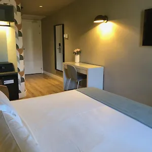 3* Отель Nuria